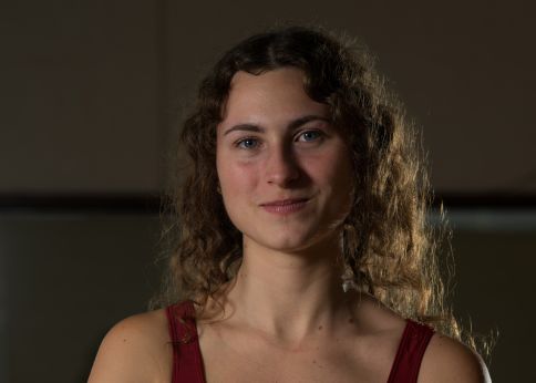 Photo Ebene Bilé, étudiante en L1 de biologie, danseuse à l'université