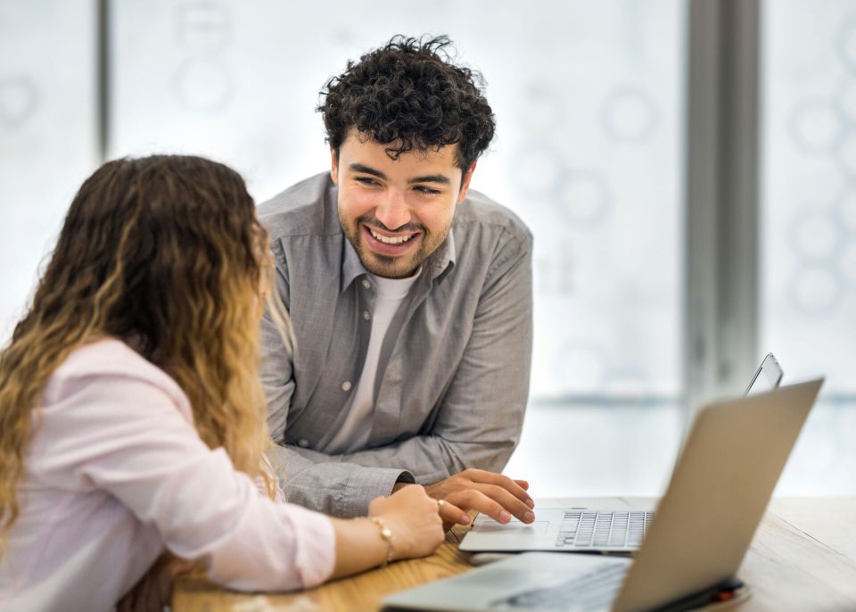 The Connected Campuses provide dedicated work spaces for higher education distance learning © Arthur Pequin